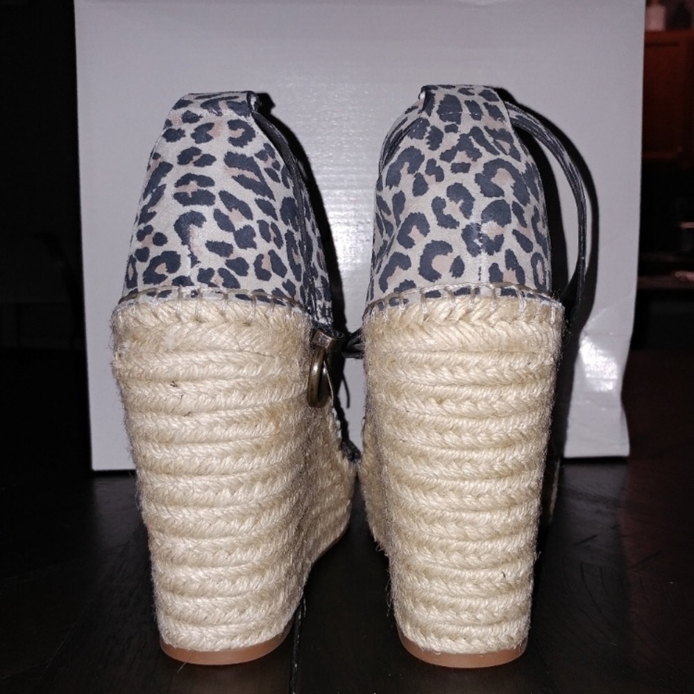 Treasure & Bond Leopard Wedge Sandals - Picture 3 of 3